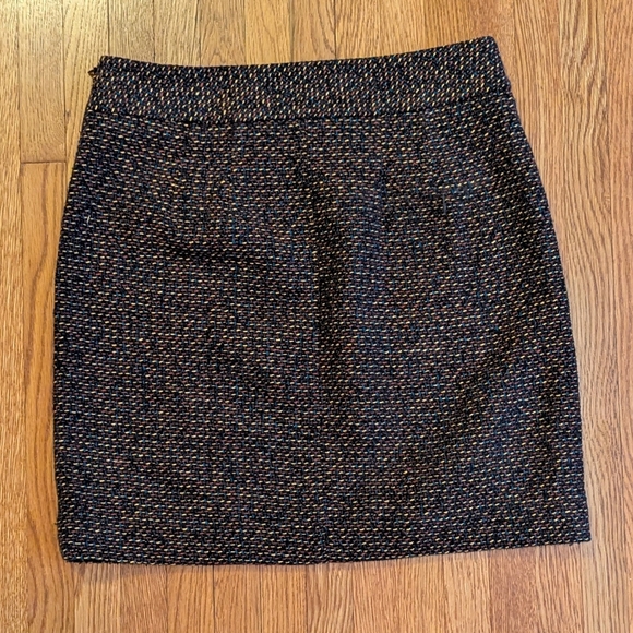 LOFT Black and Brown Tweed Pencil Skirt - Picture 7 of 8